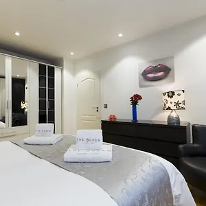 The Queen Luxury - Cortina Apartamento Luxemburgo